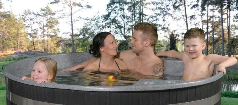 Wellness Huette Am Zwenkauer See Bei Leipzig מראה חיצוני תמונה
